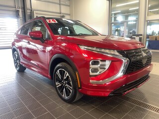 Used 2024 Mitsubishi Eclipse Cross SEL TOURING 4X4 SUV near Providence