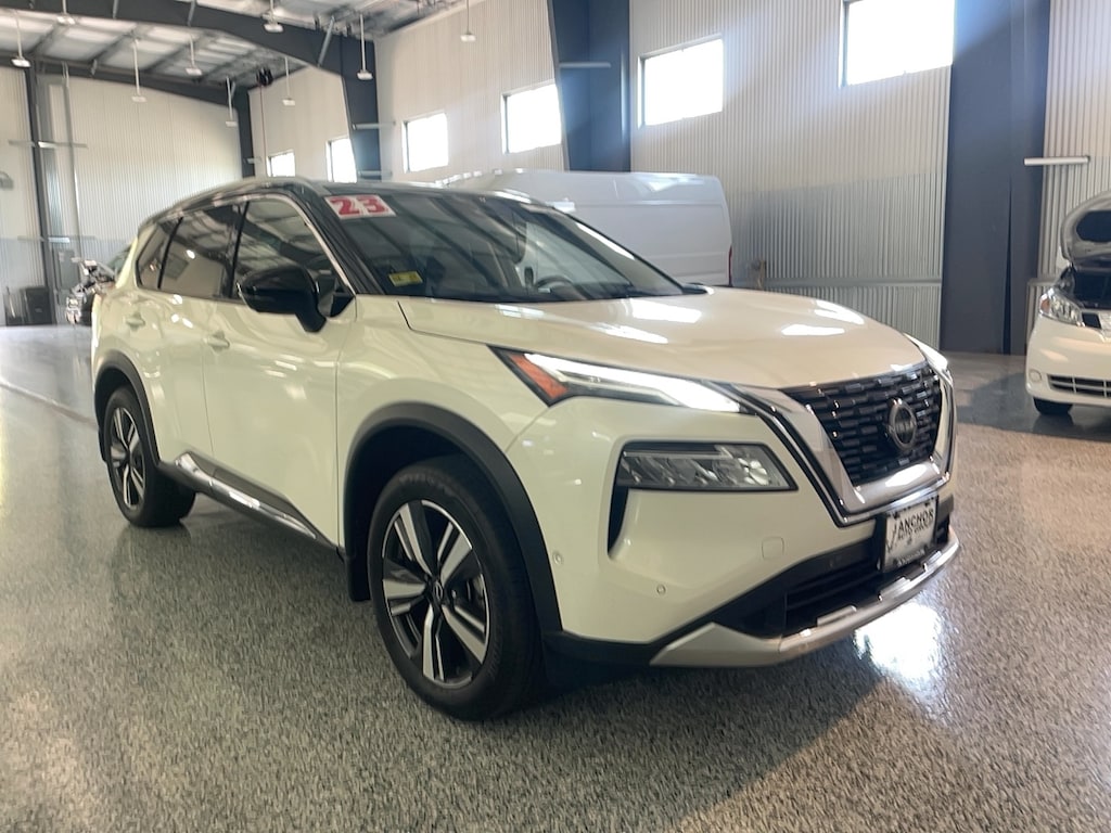 Used 2023 Nissan Rogue PLATINUM AWD SUV
