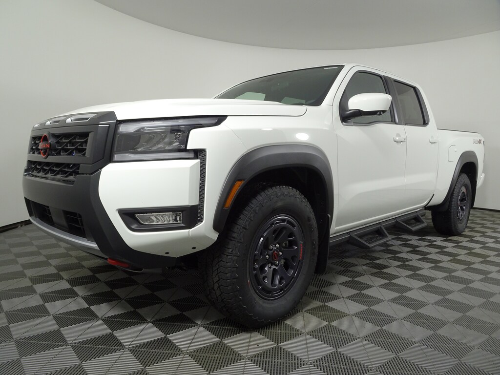 New 2026 Nissan Frontier PRO-4X LOND BED Truck Crew Cab