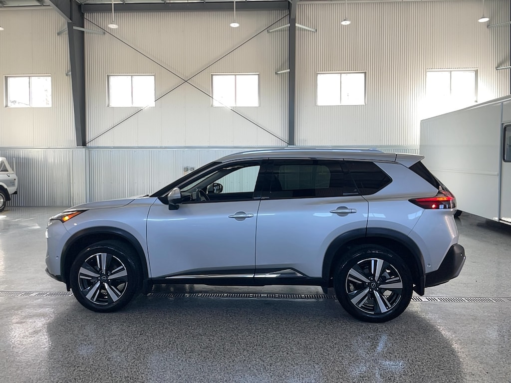 Certified 2023 Nissan Rogue SL PREMIUM AWD SUV