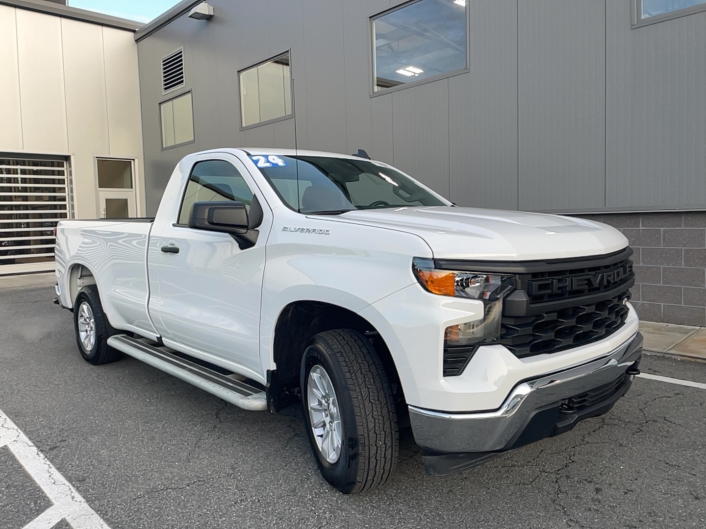 2024 Chevrolet Silverado 1500 Work Truck's photo