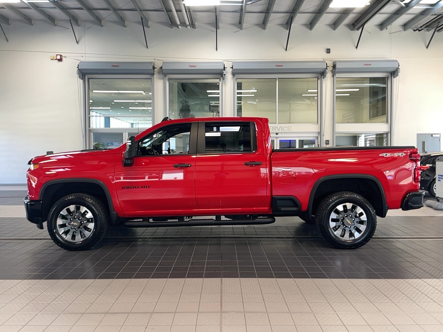 2022 Chevrolet Silverado 2500HD Custom photo 4