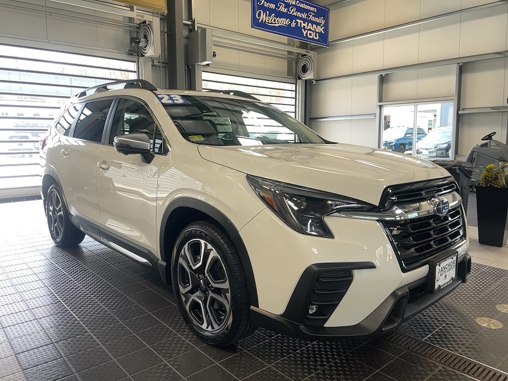 Used 2023 Subaru Ascent LIMITED SUV
