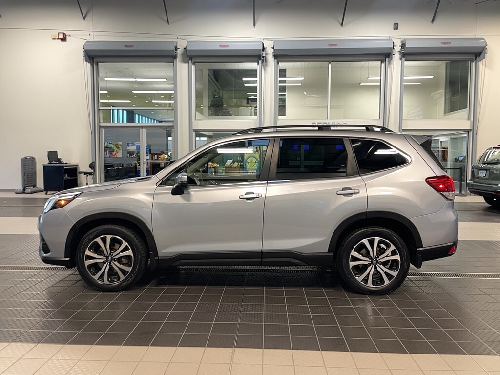 Used 2022 Subaru Forester LIMITED SUV