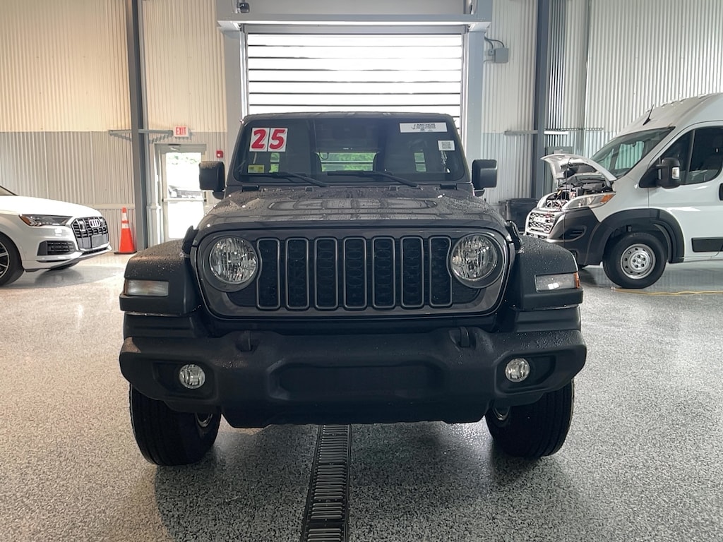 Used 2025 Jeep Wrangler Unlimited SPORT S 4X4 SUV