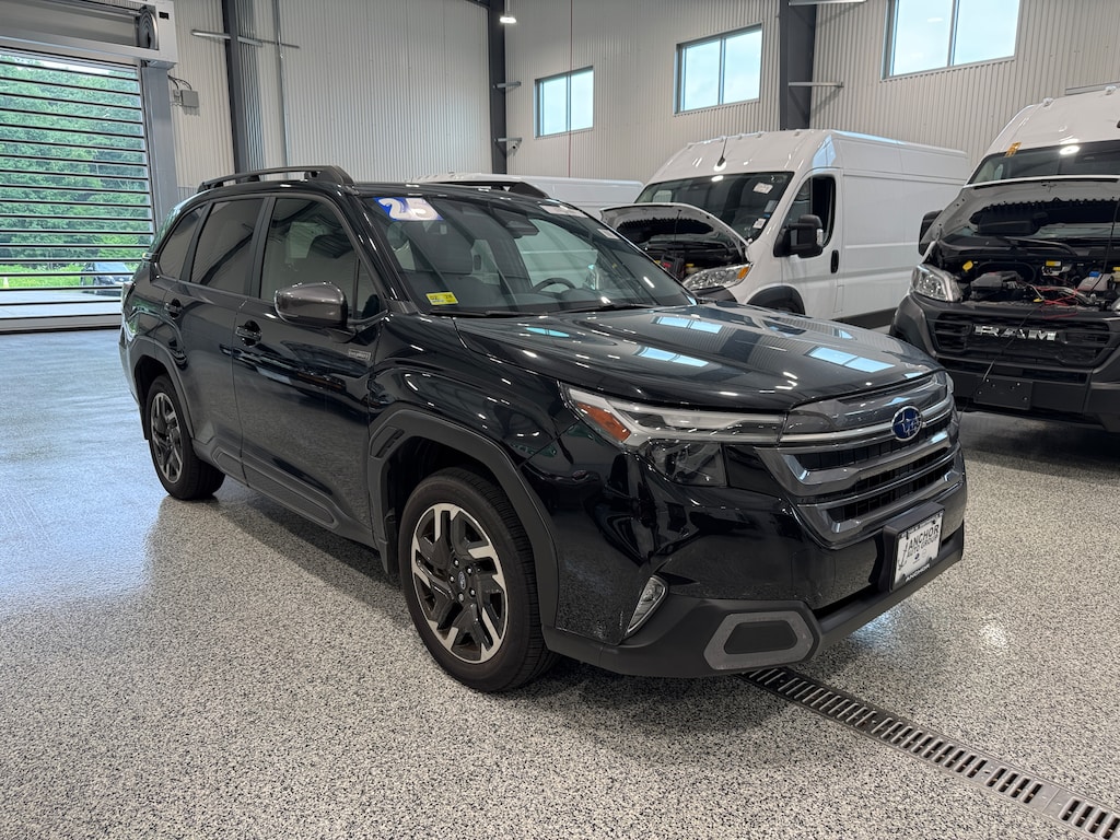 Used 2025 Subaru Forester LIMITED HYBRID SUV
