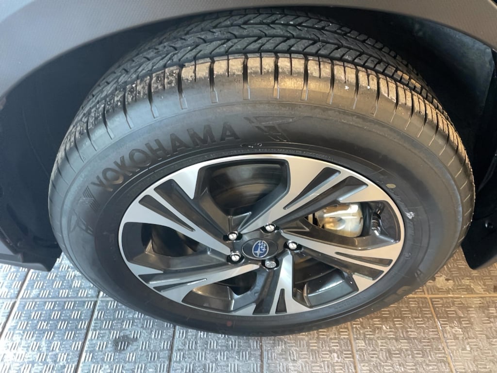Used 2024 Subaru Crosstrek PREMIUM SUV