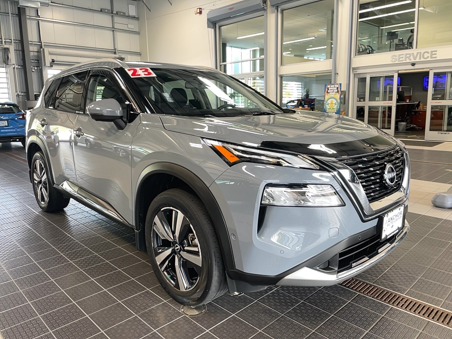 2023 Nissan Rogue Platinum's photo