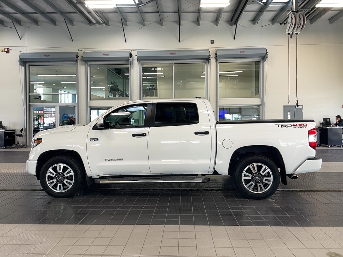 2021 Toyota Tundra SR5 TRD photo 2