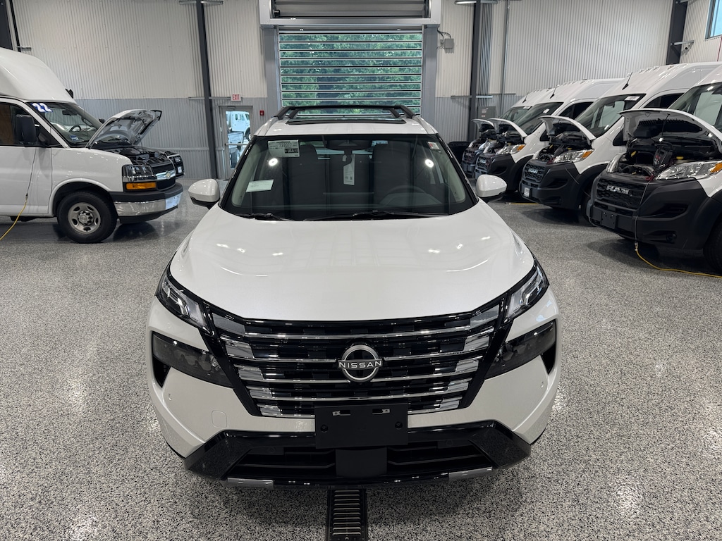 New 2026 Nissan Rogue PLATINUM SUV