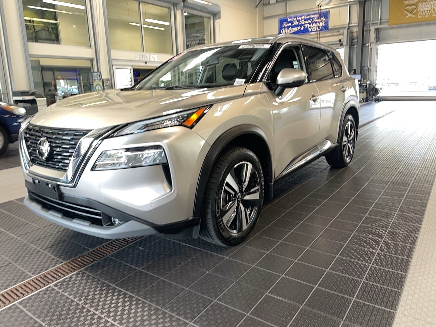 2021 Nissan Rogue SL AWD photo 3