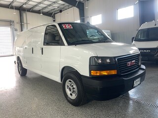 2025 GMC Savana 3500 V8 EXTENDED CARGO VAN near Providence