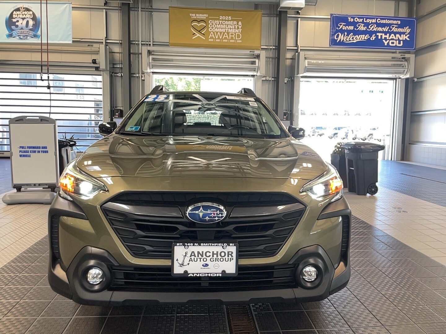 2023 Subaru Outback Premium photo 2