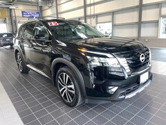 Used 2025 Nissan Pathfinder PLATINUM 4X4 SUV near Providence