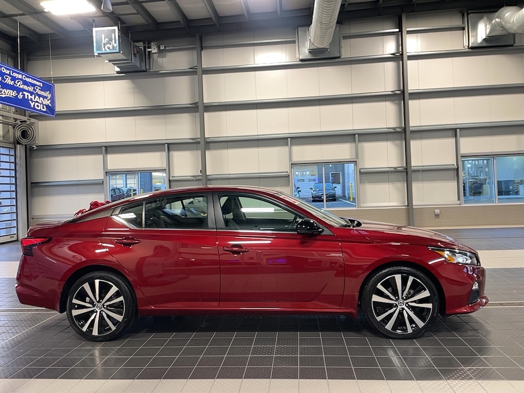 Used 2021 Nissan Altima 2.5 SR PREMIUM AWD Sedan