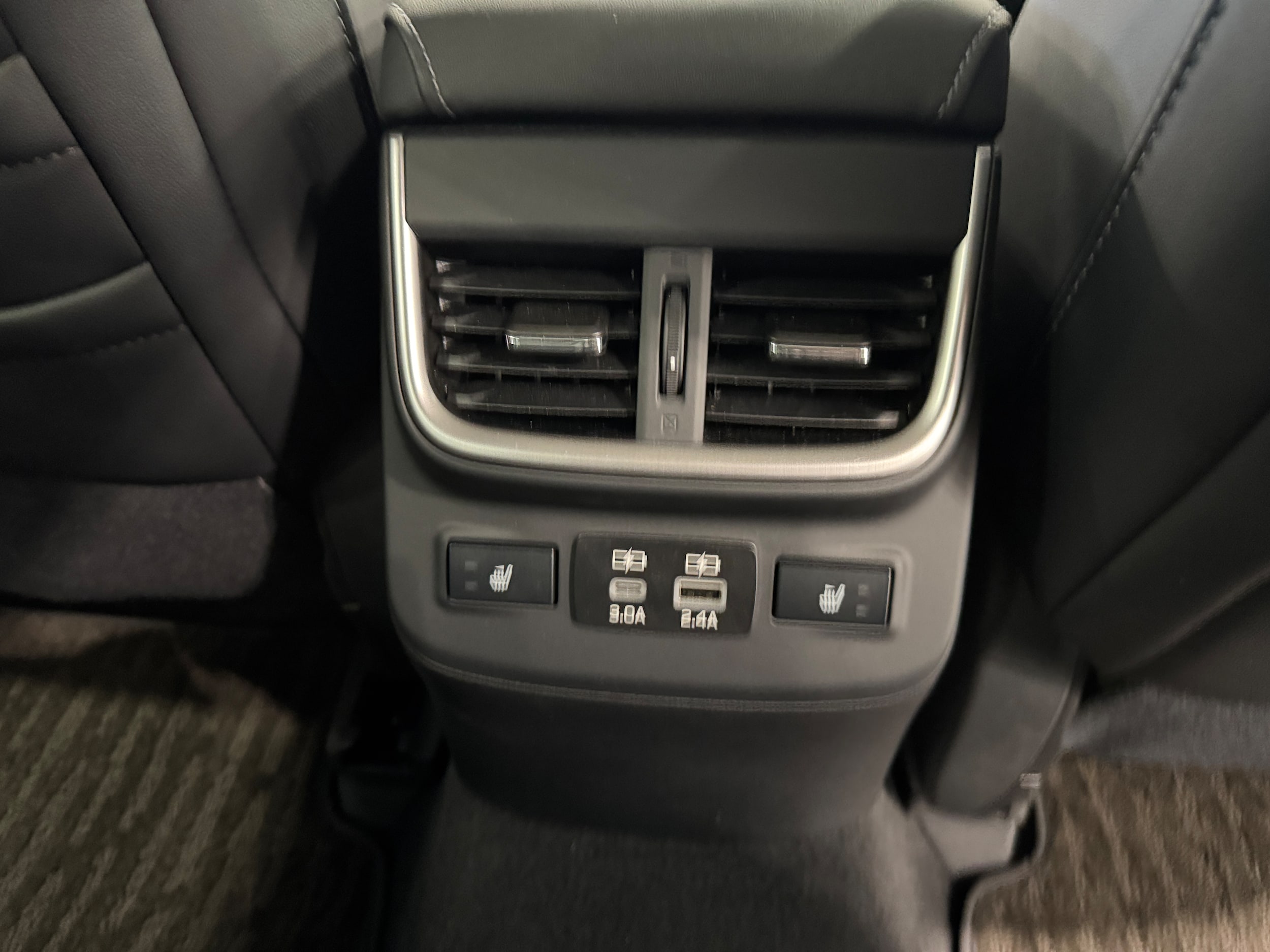 2024 Subaru Outback Limited - Photo 12