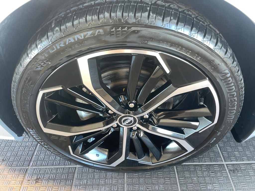 Used 2024 Nissan Altima 2.5 SR PREMIUM AWD Sedan