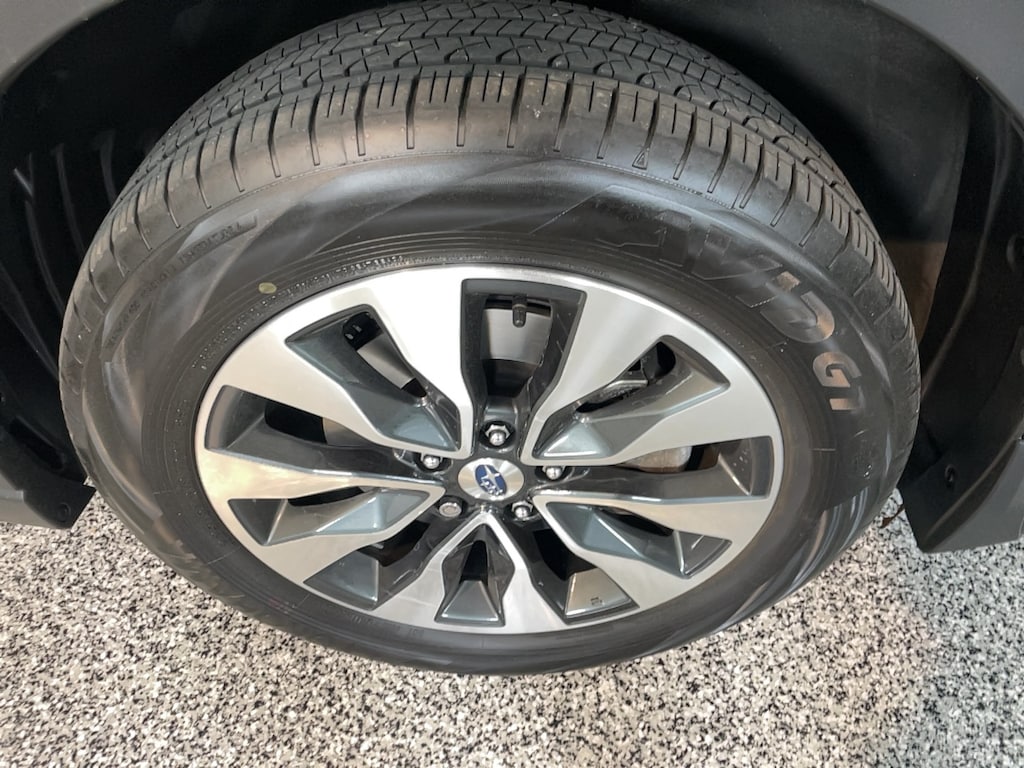 Used 2023 Subaru Outback LIMITED SUV