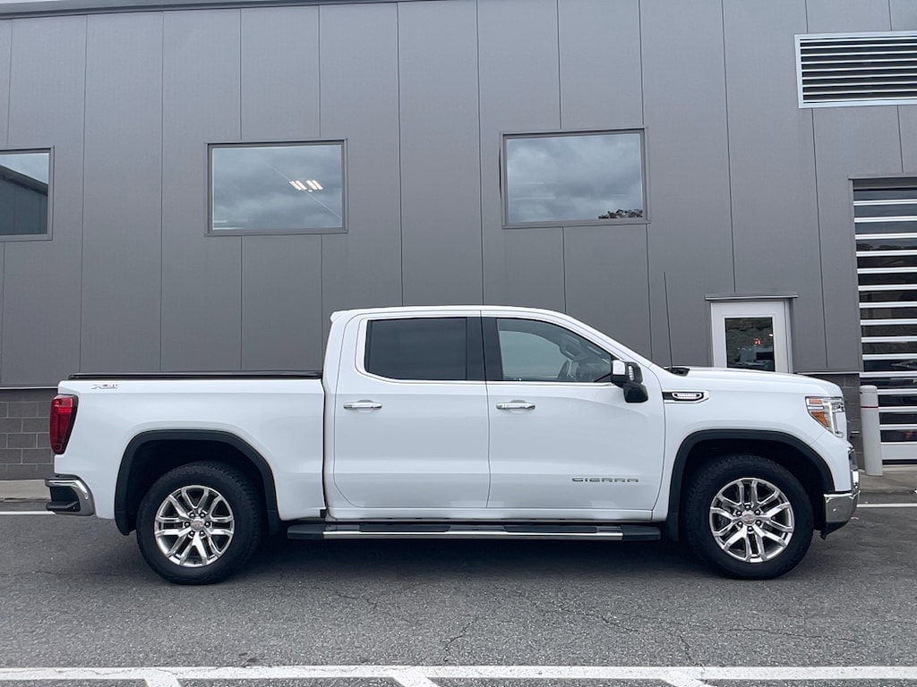 Used 2021 GMC Sierra 1500 SLT 4X4 PICKUP