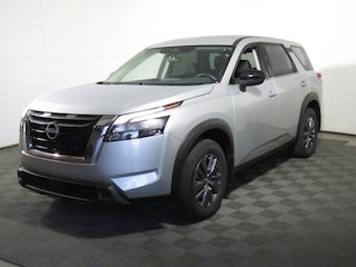 New 2025 Nissan Pathfinder S SUV near Providence, RI