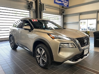 2022 Nissan Rogue PLATINUM AWD SUV near Providence