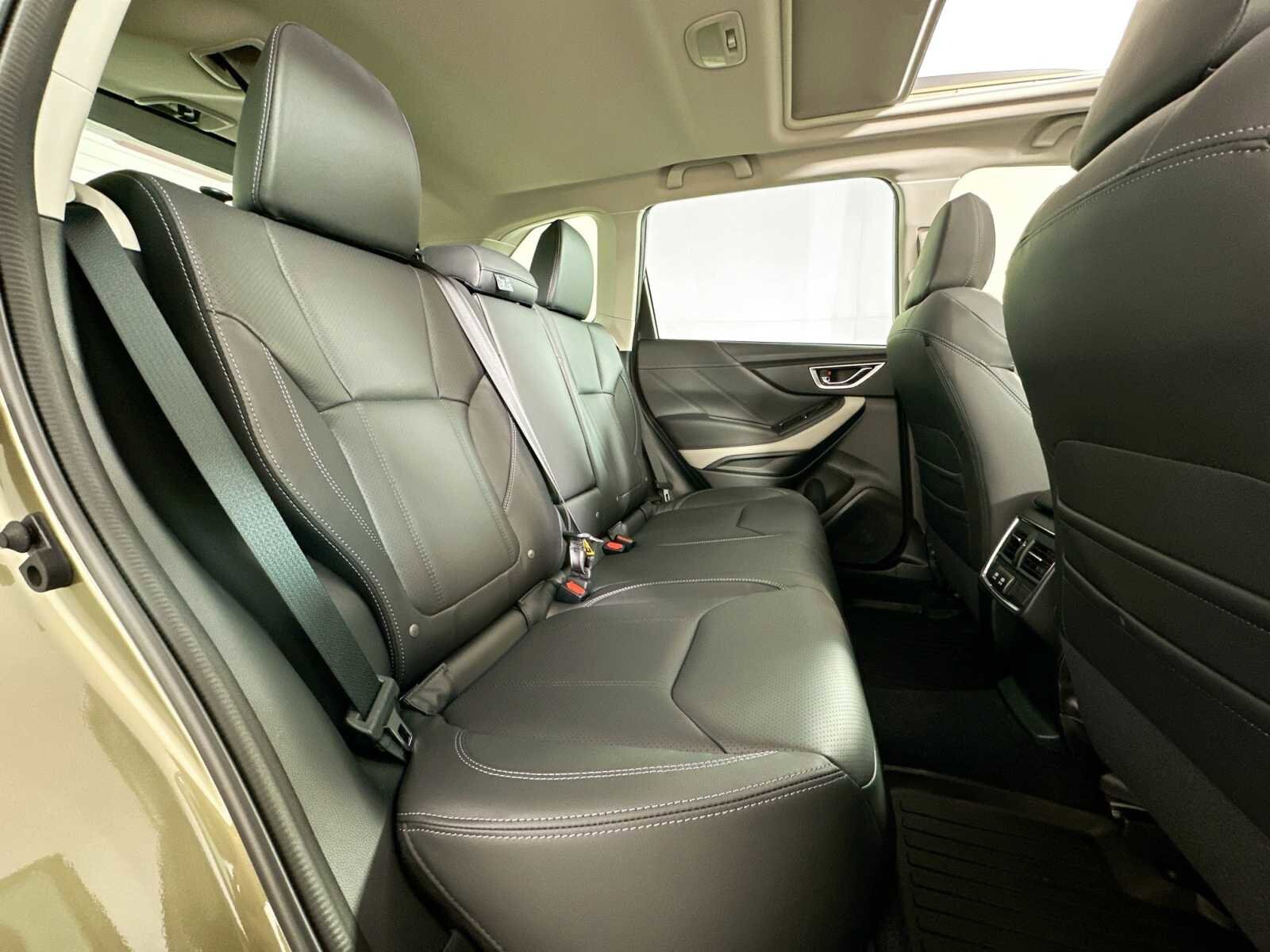 2024 Subaru Forester Limited photo 3