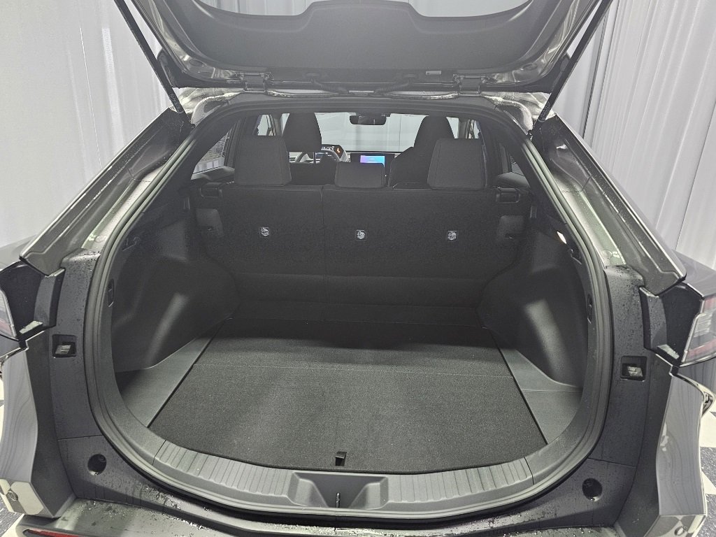 2024 Subaru Solterra Premium photo 2