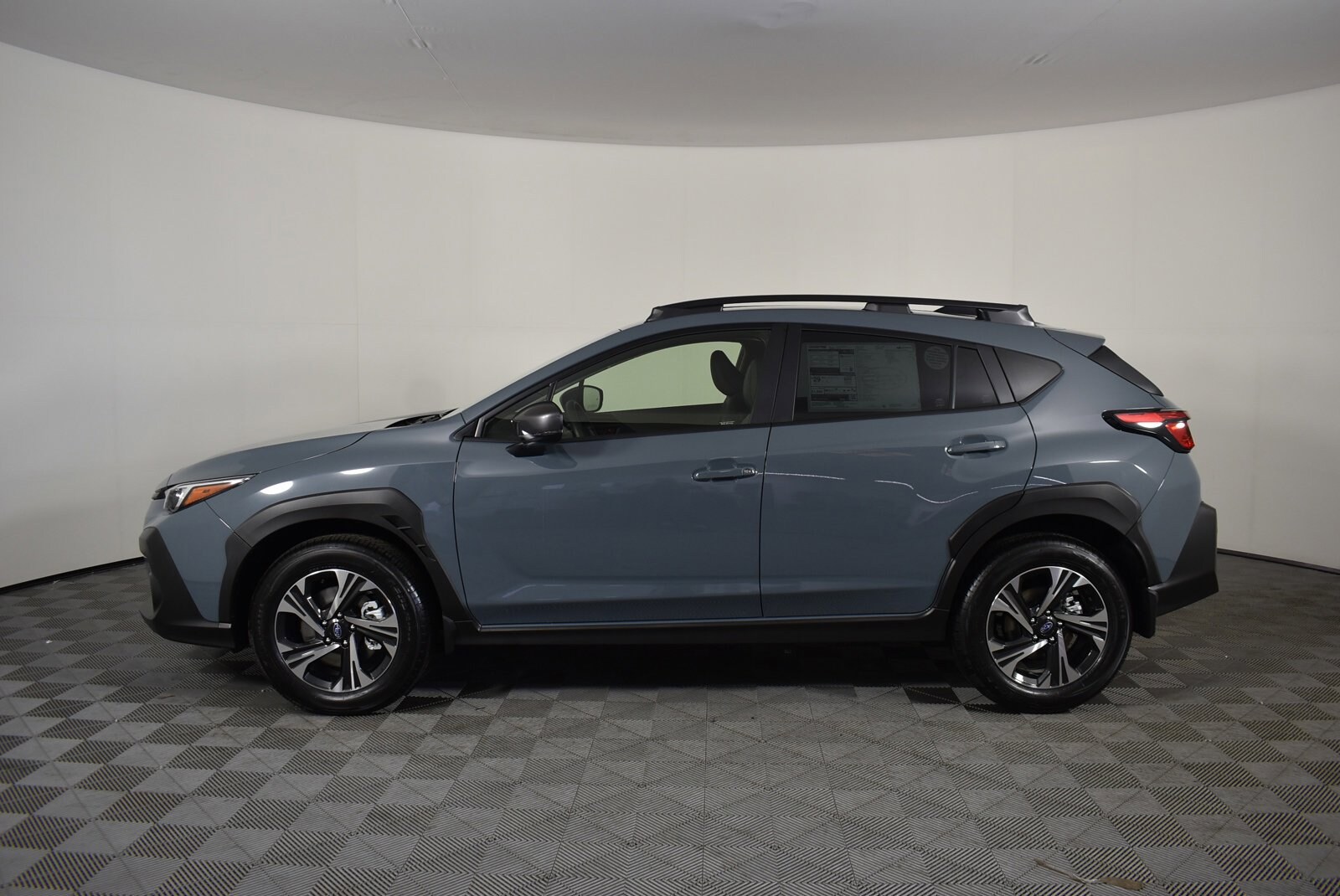 2024 Subaru Crosstrek Premium photo 2