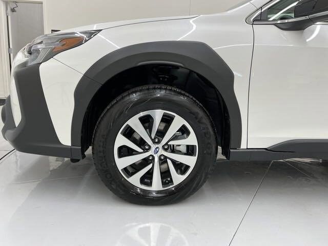2024 Subaru Outback Premium photo 3