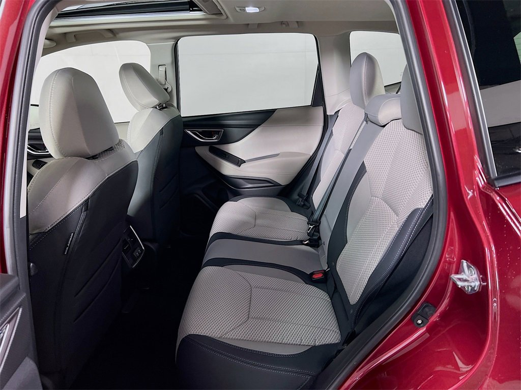 2024 Subaru Forester Premium photo 2