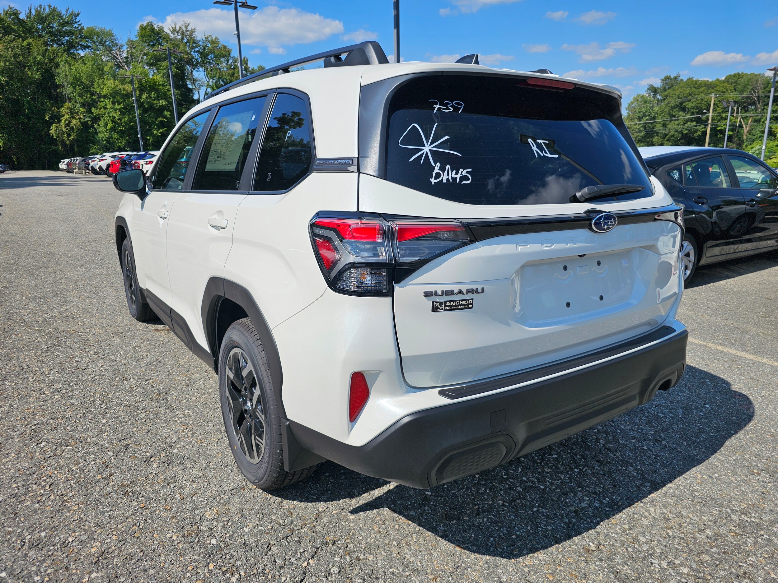 2025 Subaru Forester Premium photo 3