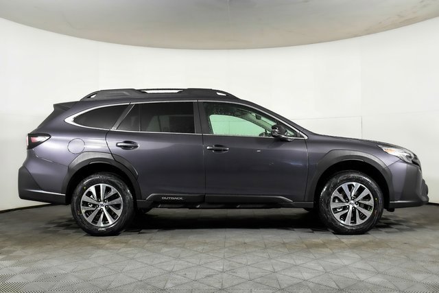 2024 Subaru Outback Premium photo 2