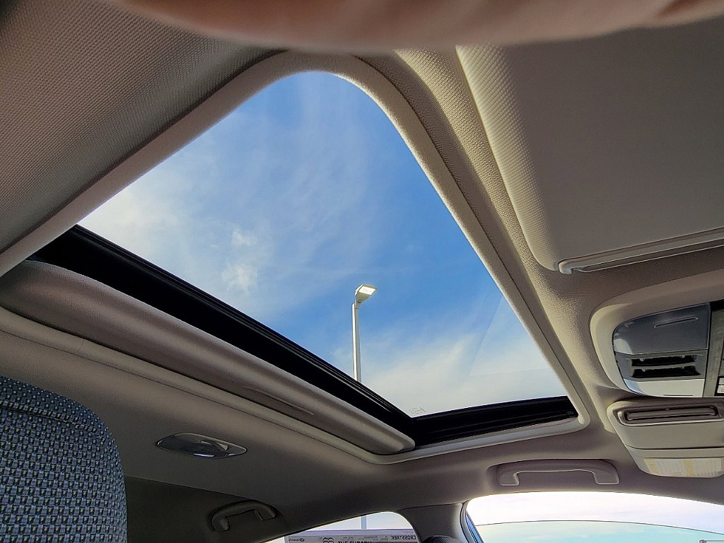 2024 Subaru Crosstrek Premium photo 2