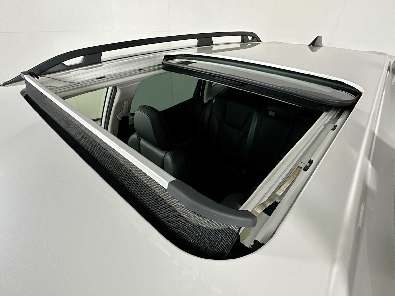 2024 Subaru Forester Limited photo 3