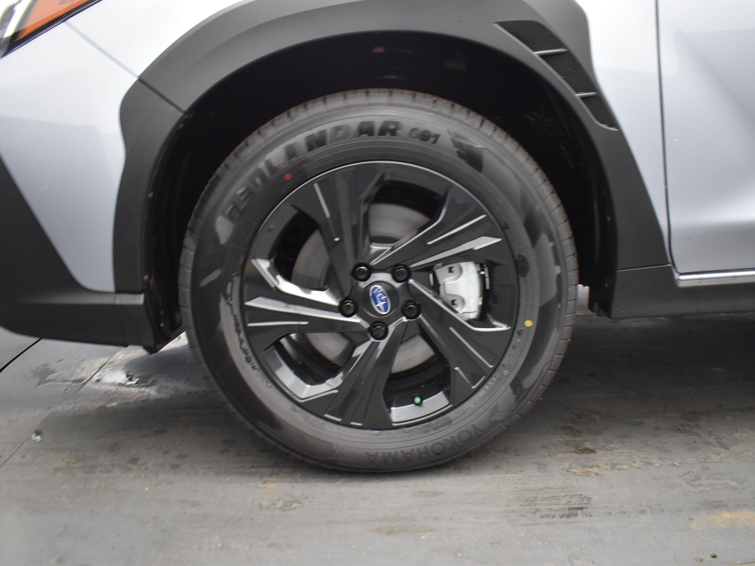 2024 Subaru Crosstrek Base photo 2