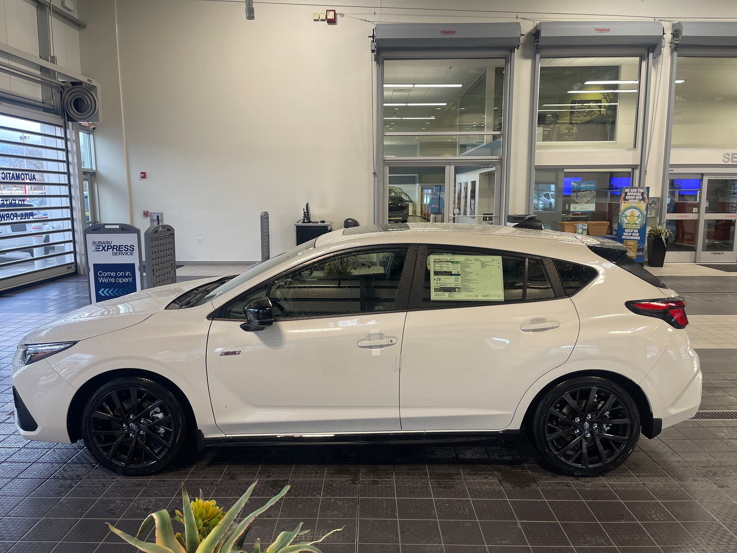 2024 Subaru Impreza RS photo 2