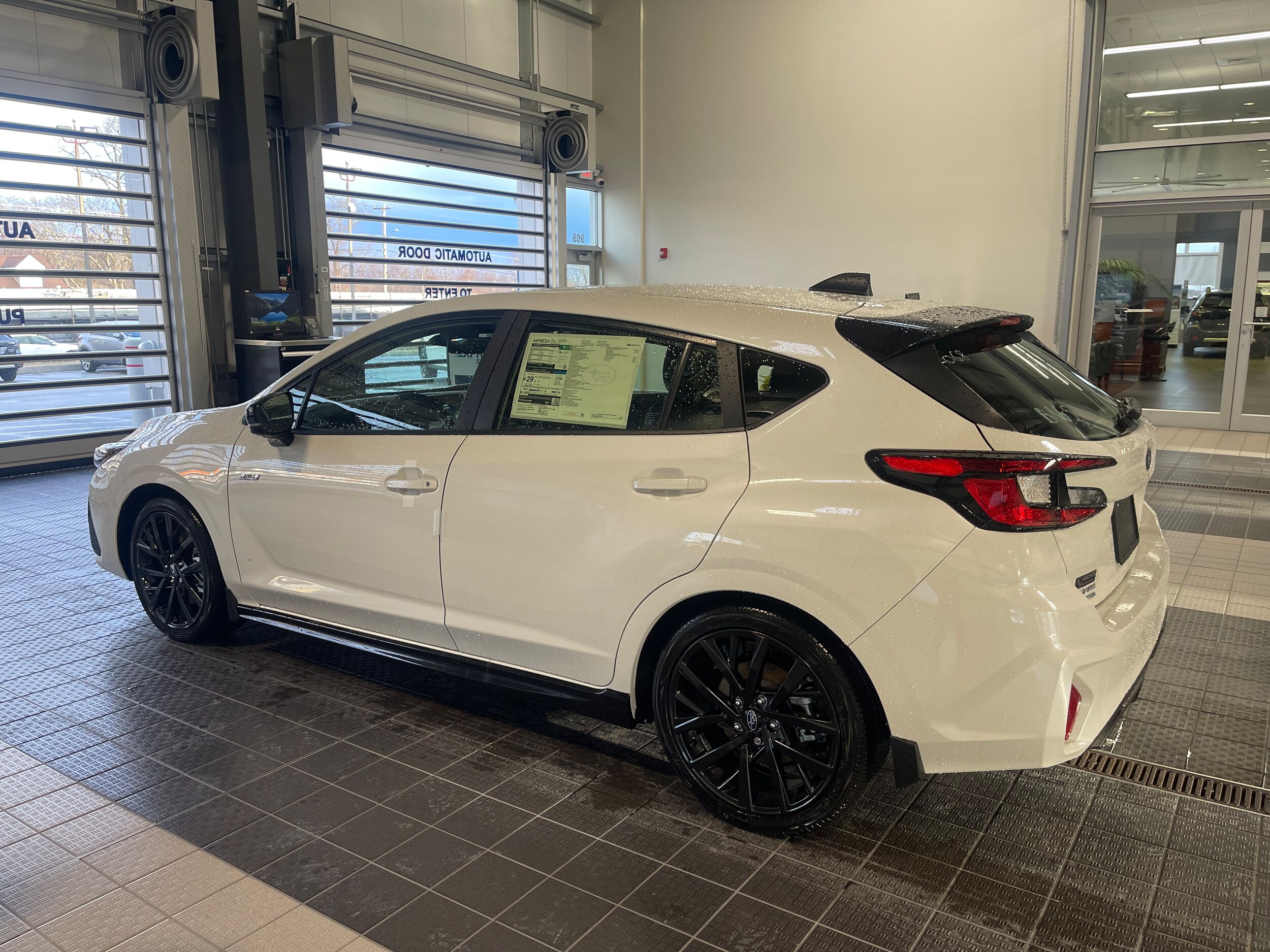 2024 Subaru Impreza RS photo 3