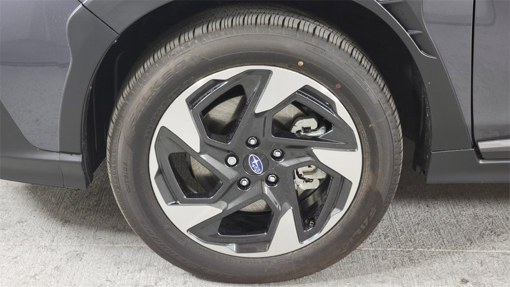 2024 Subaru Crosstrek Limited photo 2