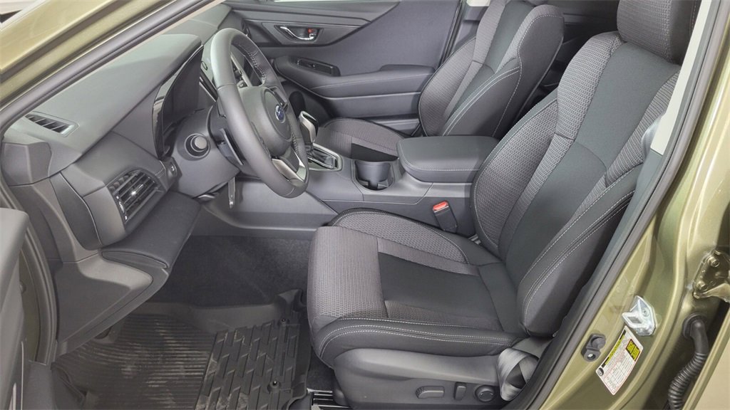 2024 Subaru Outback Premium photo 3