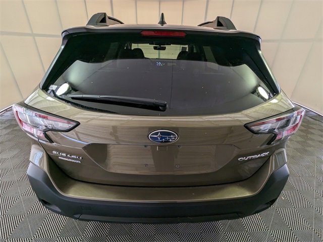 2024 Subaru Outback Premium photo 2