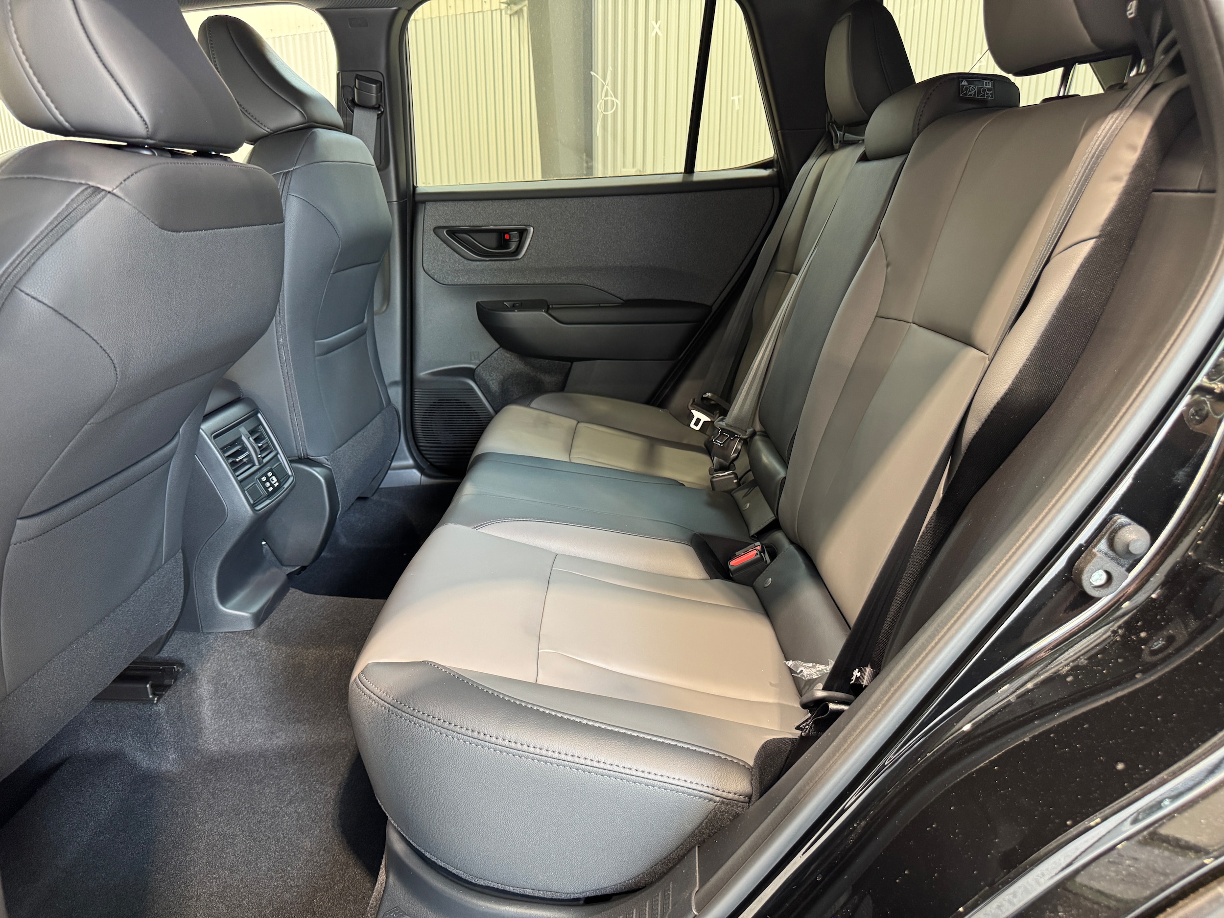 2026 Subaru Outback Premium - Photo 8