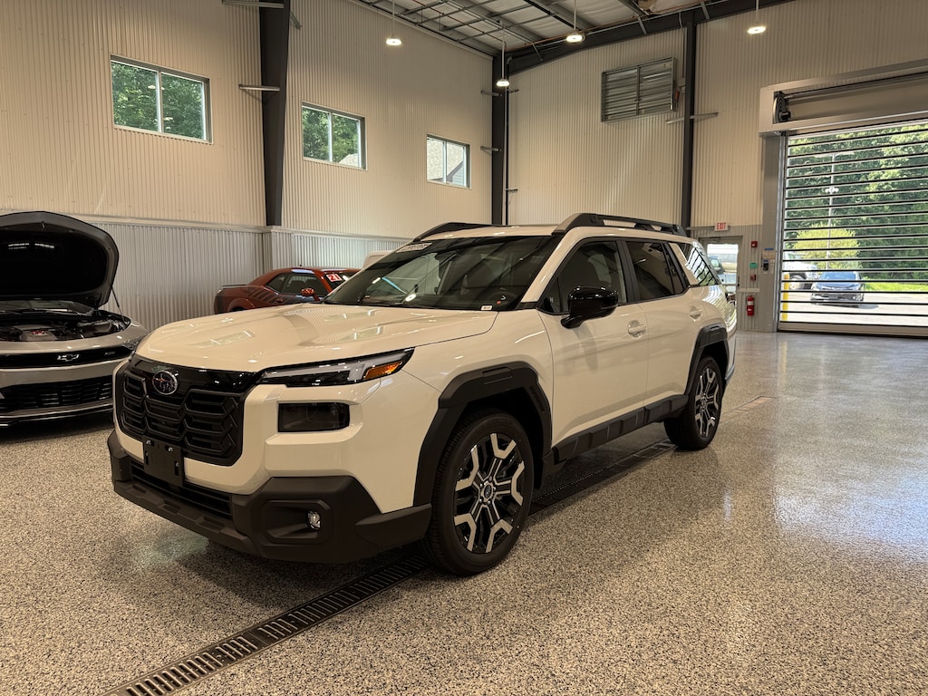 New 2026 Subaru Outback Touring XT SUV
