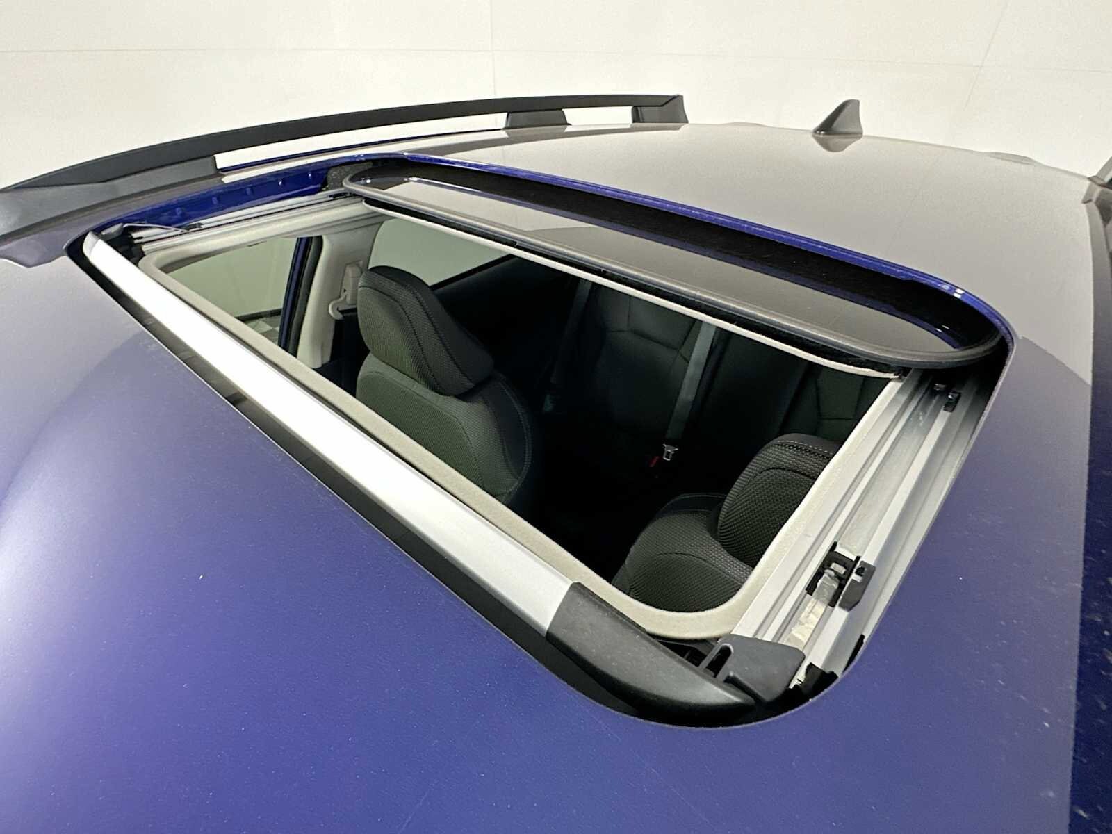 2024 Subaru Crosstrek Premium photo 2