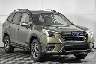 New 2024 Subaru Forester Premium SUV near Providence