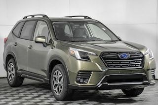 New 2024 Subaru Forester Premium SUV near Providence
