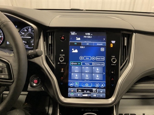 2024 Subaru Outback Onyx Edition photo 2