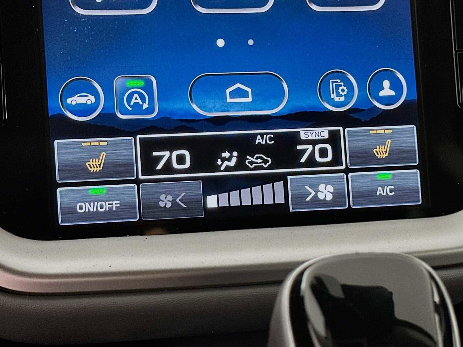 2024 Subaru Outback Onyx Edition XT photo 4