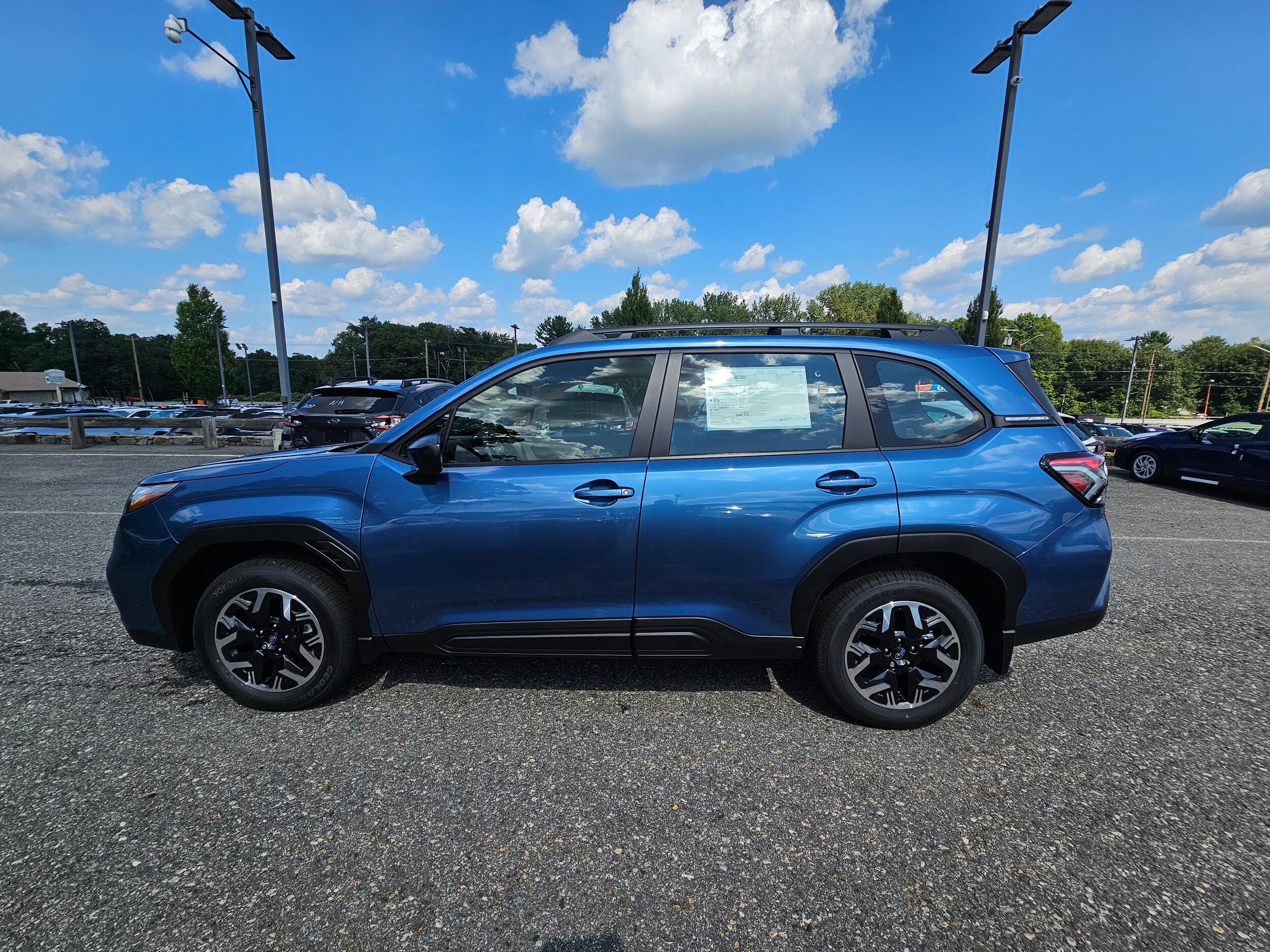 2025 Subaru Forester Base photo 2