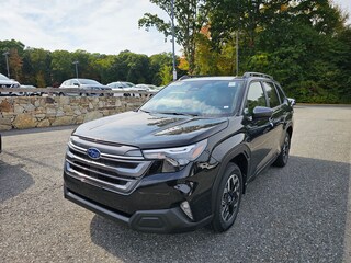New 2025 Subaru Forester Premium SUV near Providence