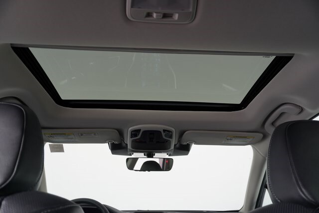 2024 Subaru Outback Limited XT photo 2